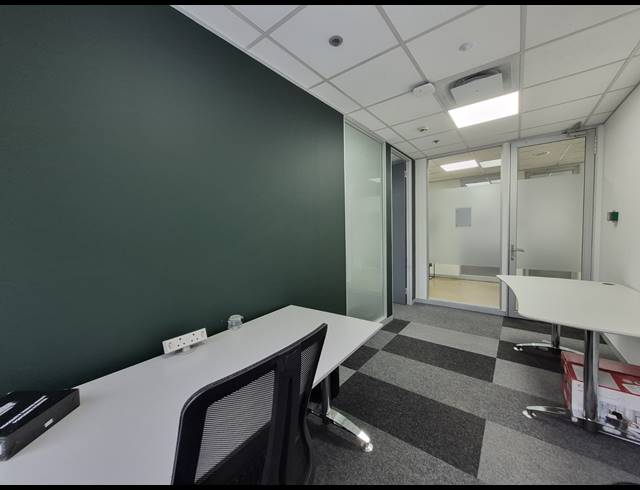 50M² OFFICE TO LET IN ROSEBANK